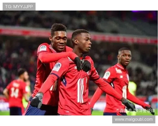 乌拉圭与西班牙比赛中传球成功率差异分析及关键球员表现点评 乌拉圭与西班牙比赛中传球成功率差异分析及关键球员表现点评